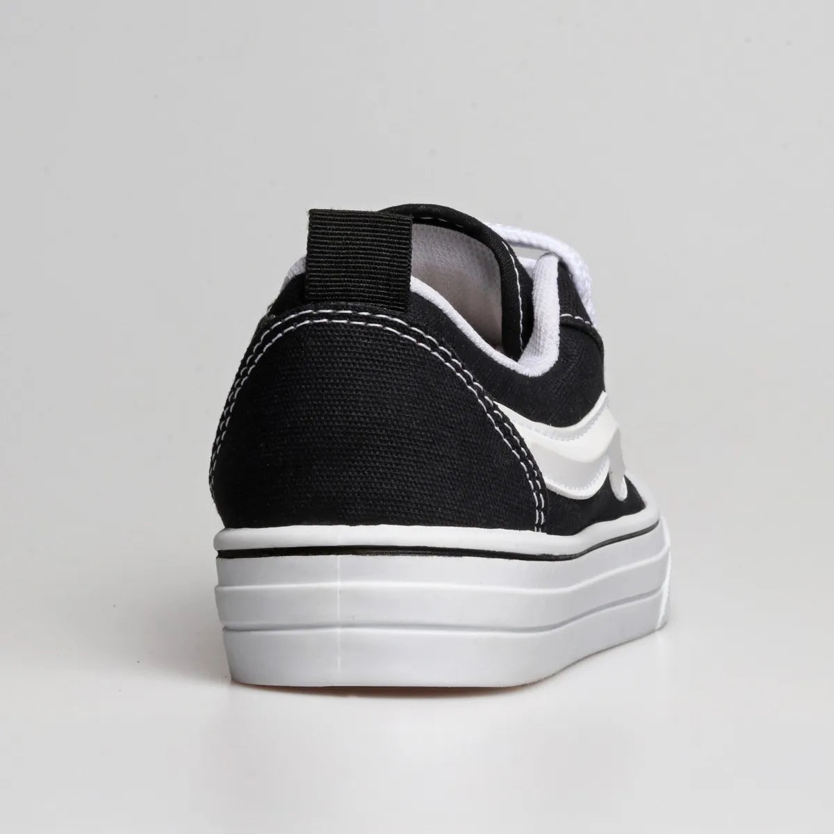 Tênis Casual Sola Reta Acolchoado Confort Cadarço Grosso